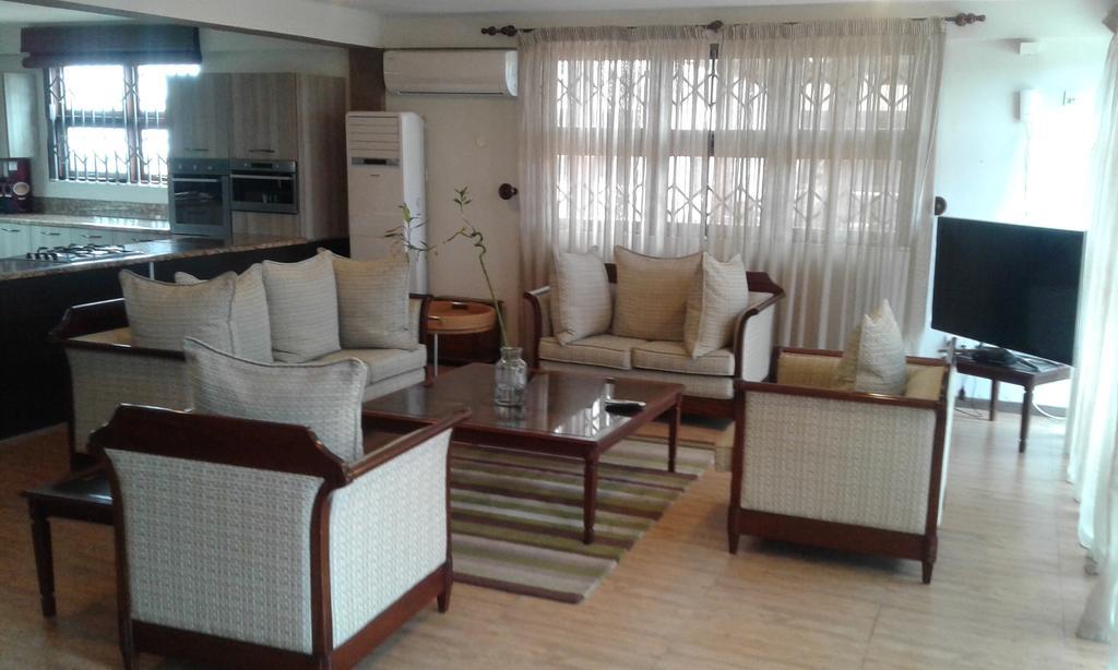 The Palms At Prampram Villa Ngoại thất bức ảnh