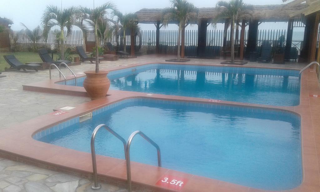 The Palms At Prampram Villa Ngoại thất bức ảnh